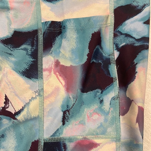 Bally Fitness Leggings - Picture 6 of 6